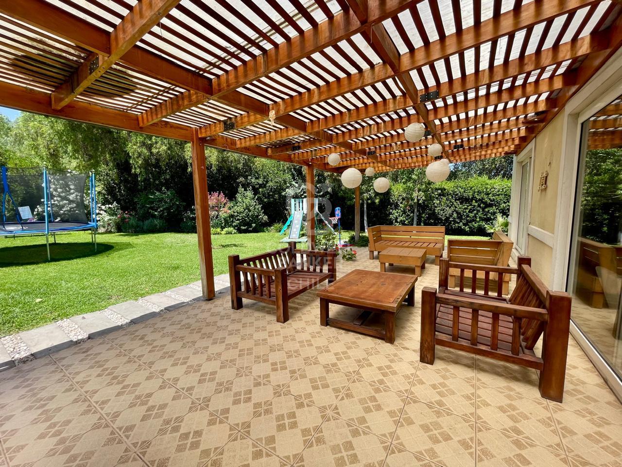 Colina, Chile, 5 Bedrooms Bedrooms, ,5 BathroomsBathrooms,Residential,For Sale,1700457