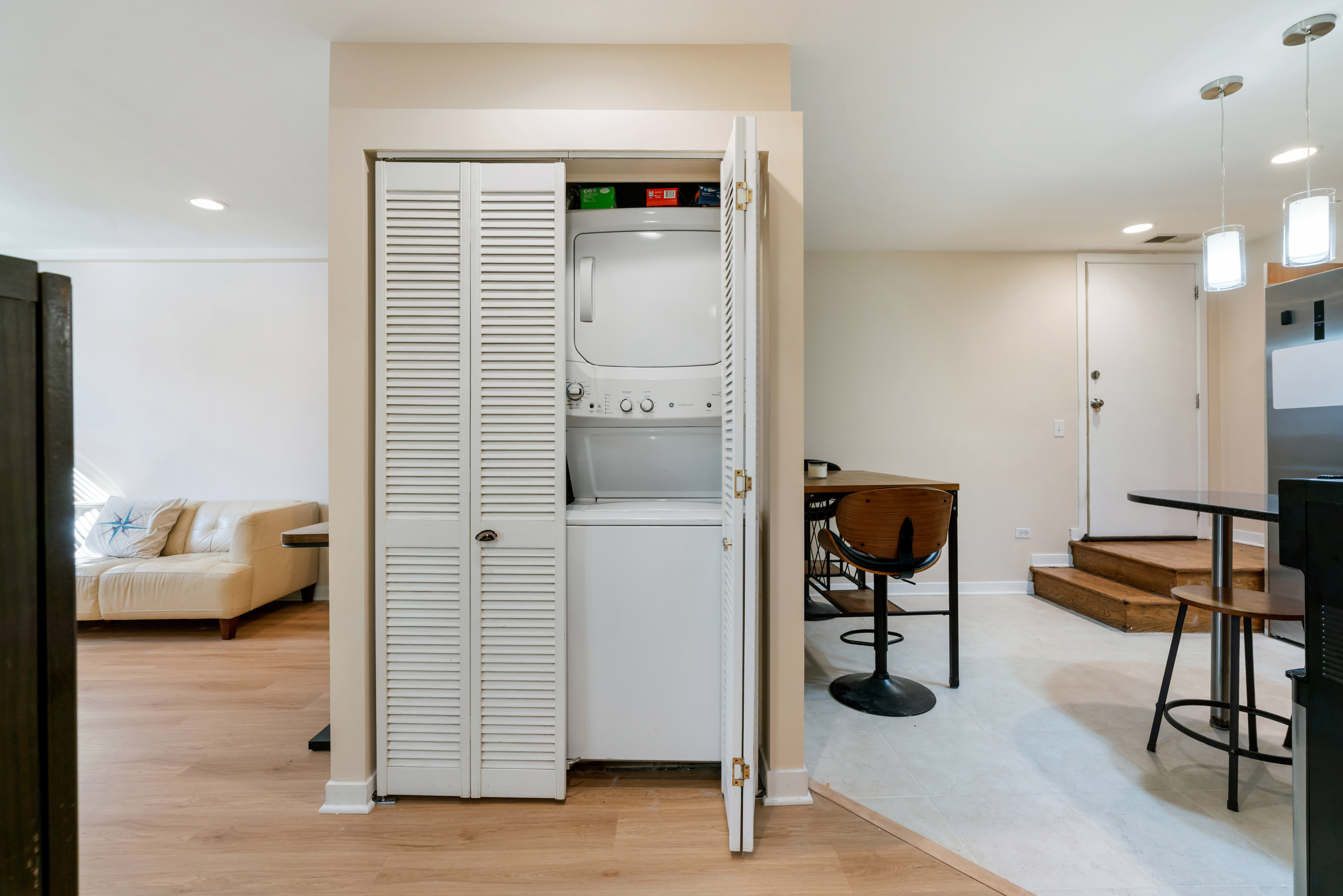  South-facing 2-bedroom, 1-bath Condo in West Bucktown/Logan Square - 物件實景