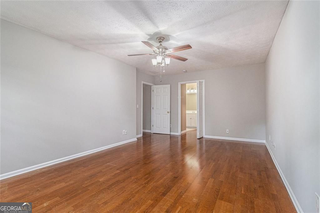 Roswell, Georgia, 30075, United States, 6 Bedrooms Bedrooms, ,4 BathroomsBathrooms,Residential,For Sale,1910371