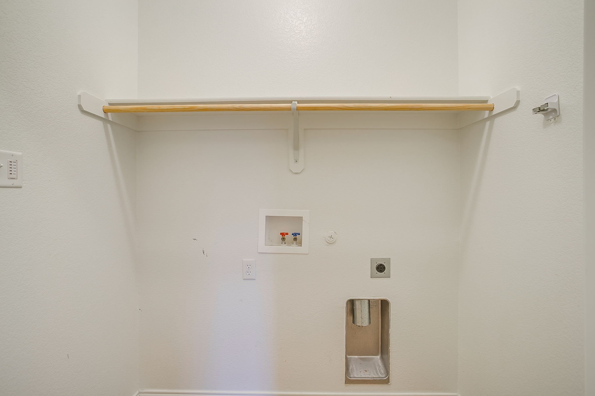  637 Brooks Street, Crowley, TX, 76036 - 物件實景