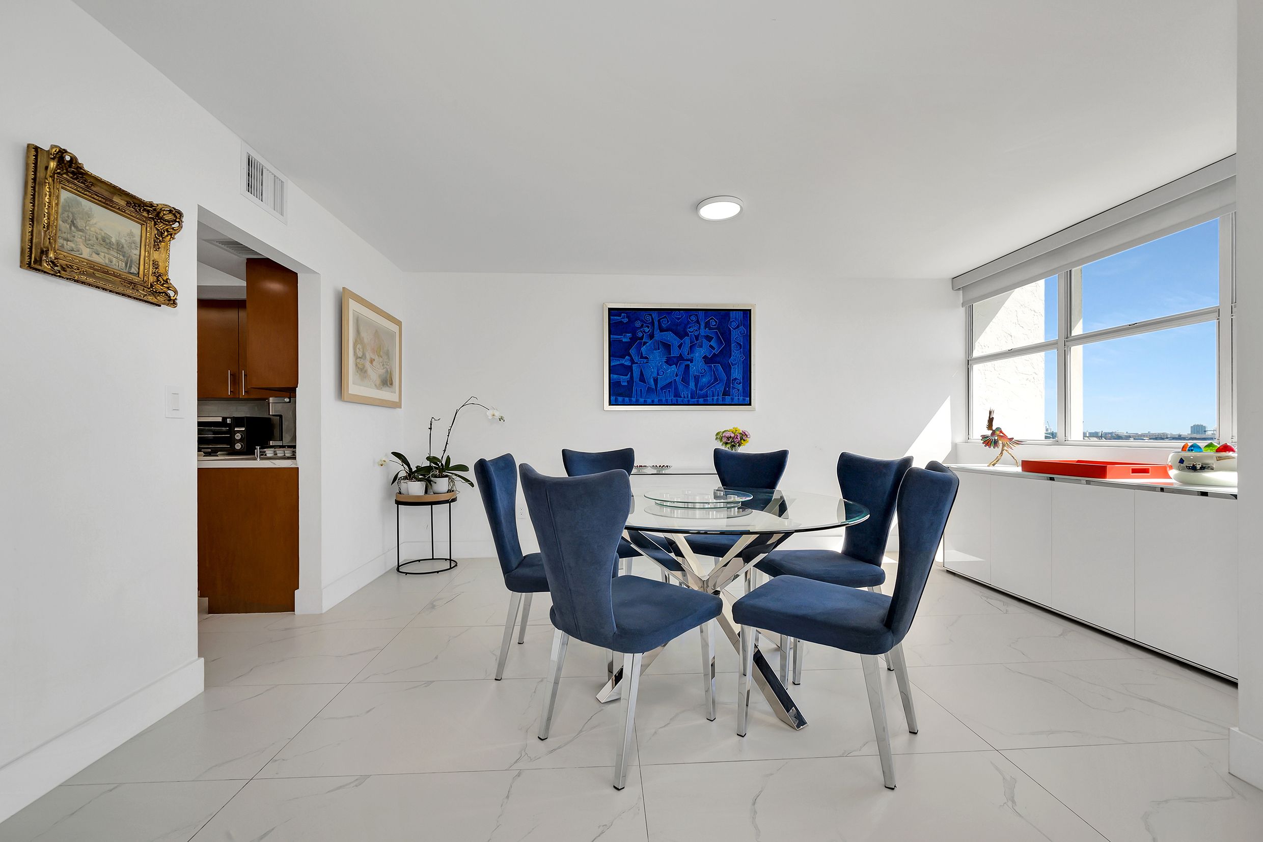  1420 Brickell Bay Dr, Miami, FL, 33131 - 物件實景