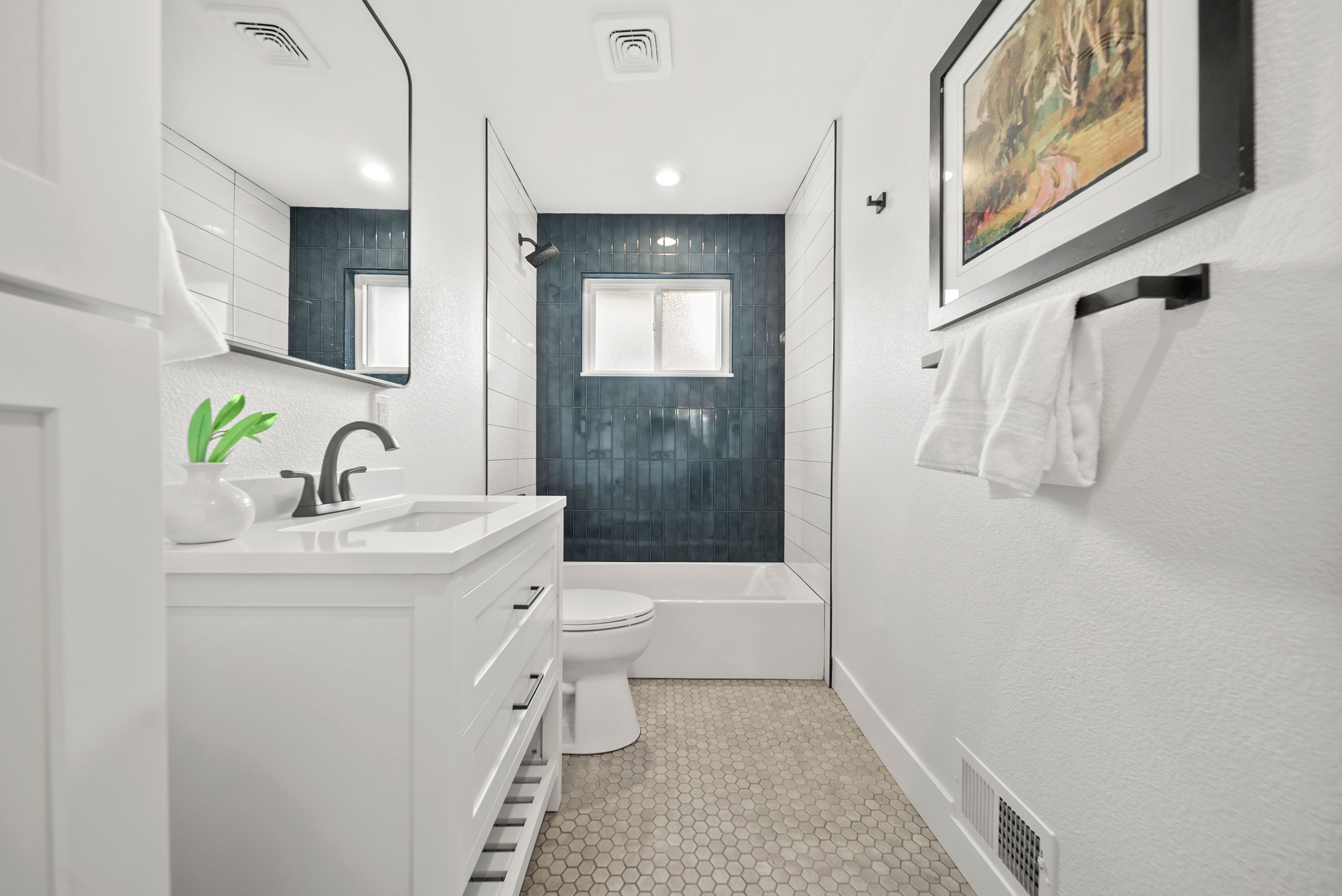  Fully Renovated Home In The Heart Of Littleton Park - 物件實景