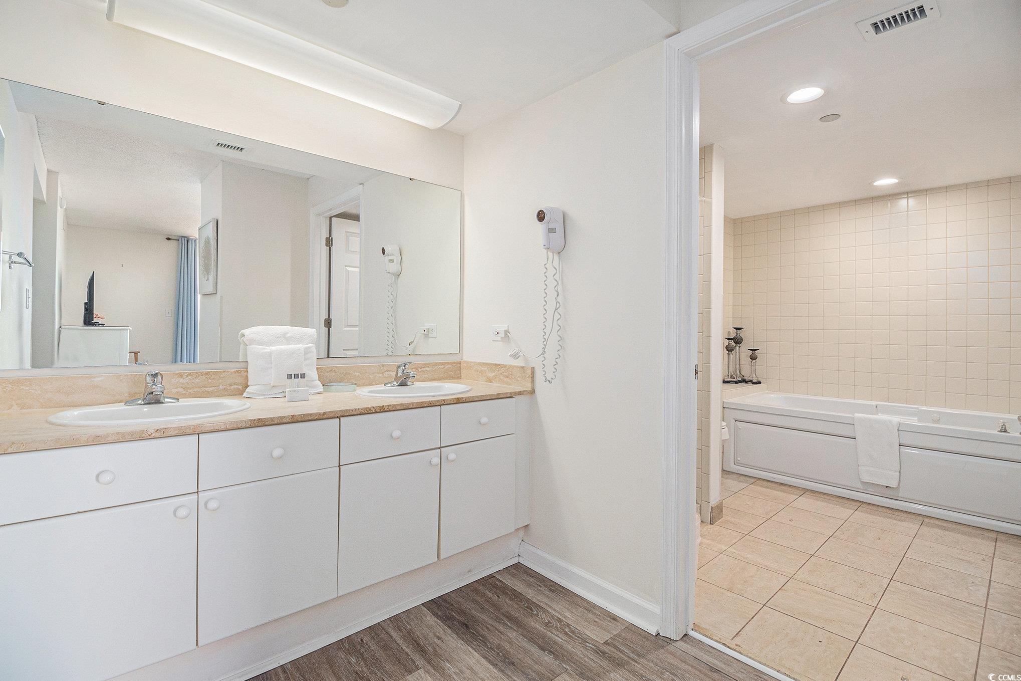 Myrtle Beach, South Carolina, 29572, United States, 2 Bedrooms Bedrooms, ,2 BathroomsBathrooms,Residential,For Sale,1977202