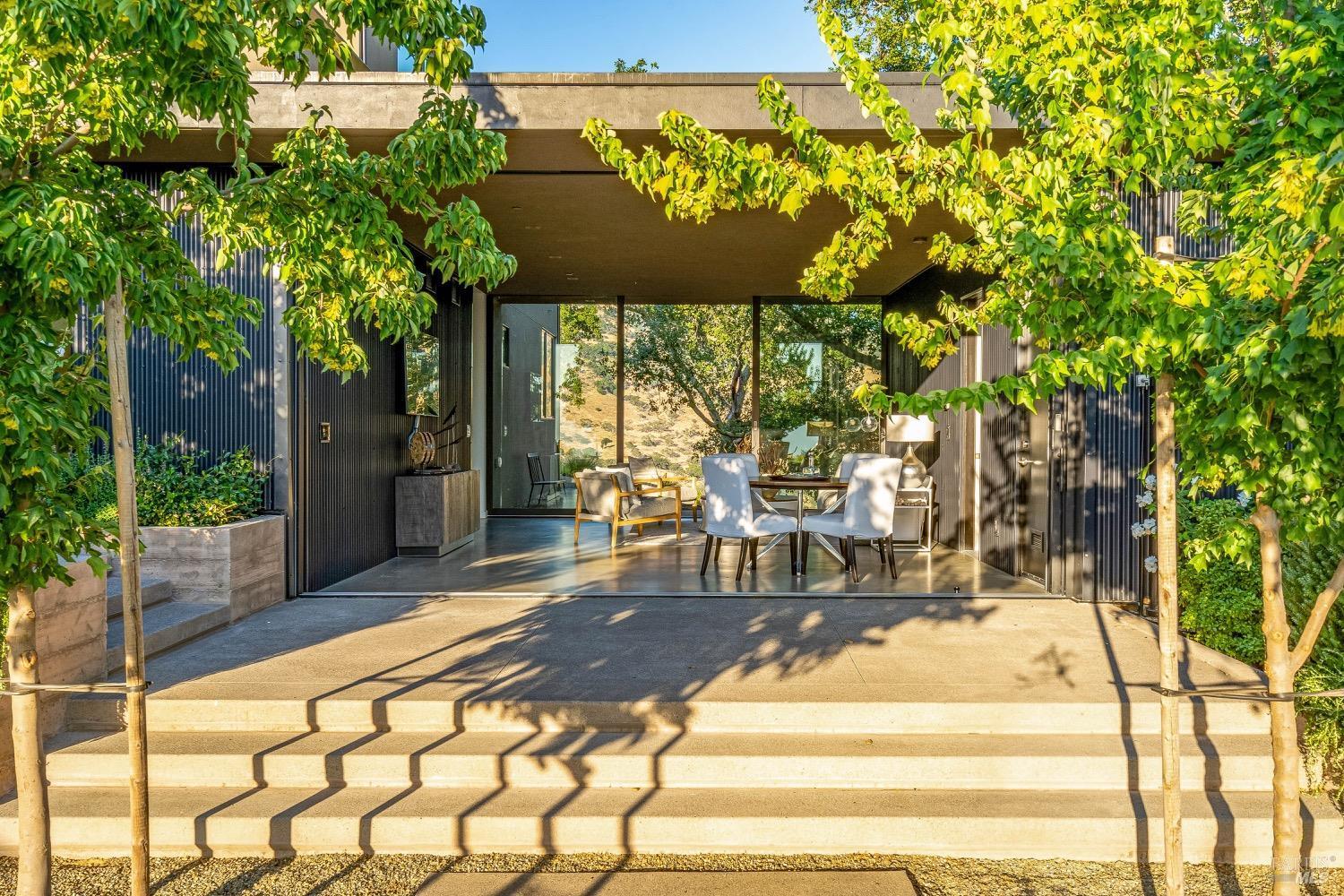 Napa, California, 94558, United States, 5 Bedrooms Bedrooms, ,8 BathroomsBathrooms,Residential,For Sale,1898720