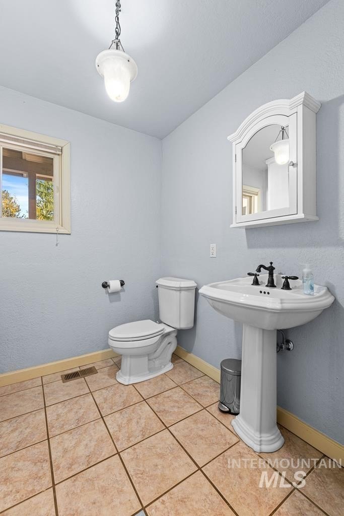 McCall, Idaho, 83638, United States, 4 Bedrooms Bedrooms, ,4 BathroomsBathrooms,Residential,For Sale,1763190