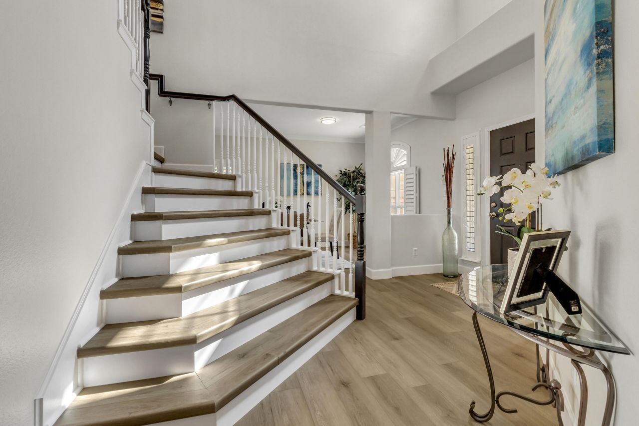Albuquerque, New Mexico, 87122, United States, 4 Bedrooms Bedrooms, ,3 BathroomsBathrooms,Residential,For Sale,1932671
