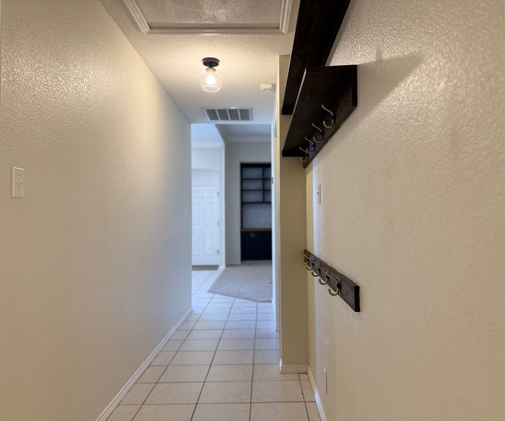 Midland, Texas, 79707, United States, 4 Bedrooms Bedrooms, ,3 BathroomsBathrooms,Residential,For Sale,1993878