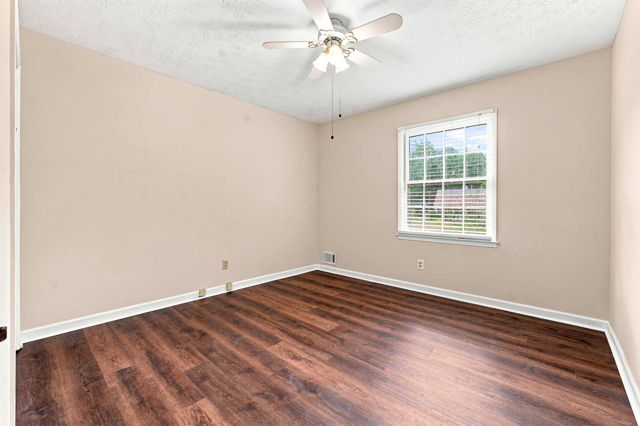  Charming Ranch Home in Sought After Harrison District - 物件實景