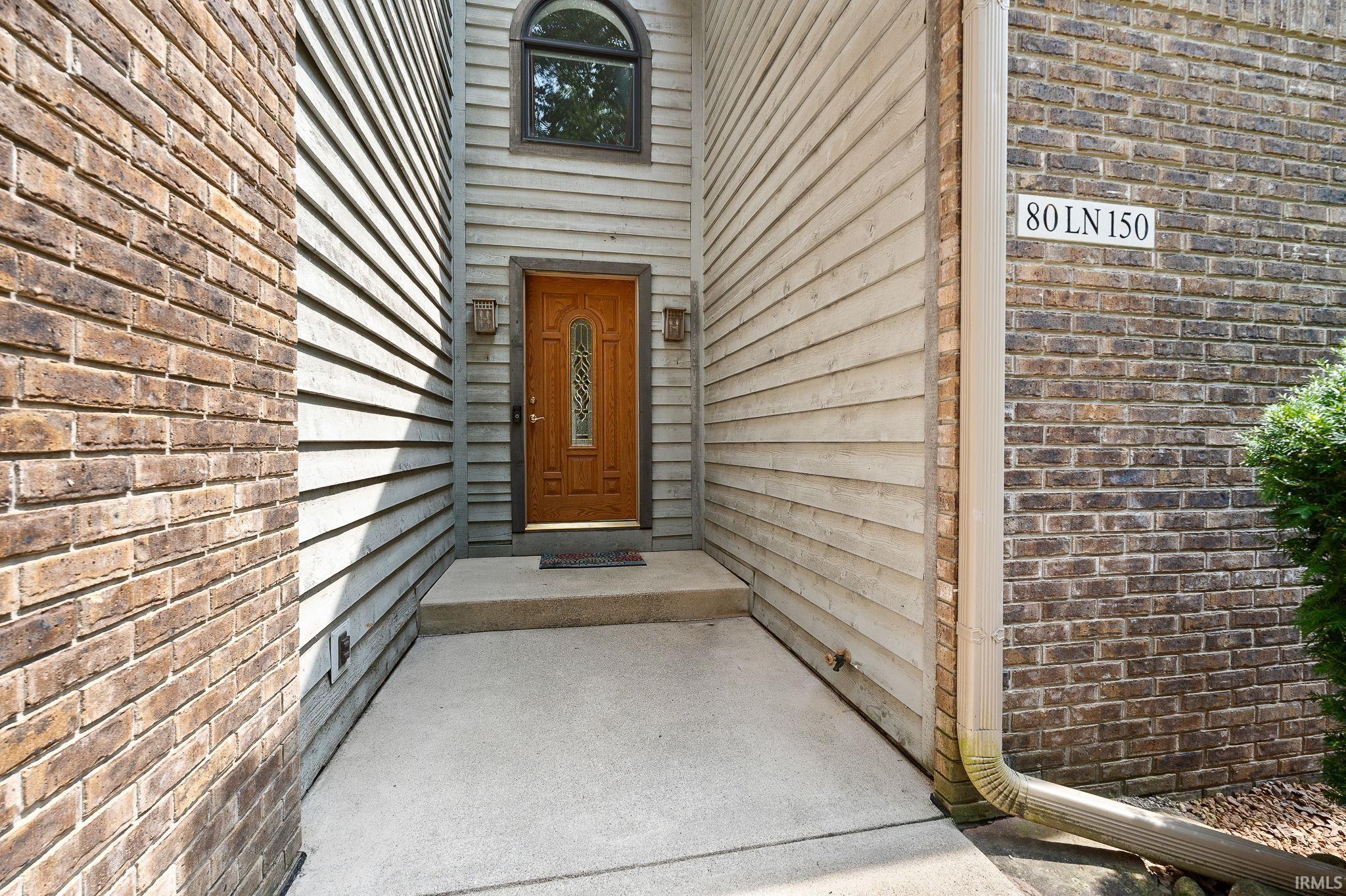 Angola, Indiana, 46703, United States, 3 Bedrooms Bedrooms, ,3 BathroomsBathrooms,Residential,For Sale,2018317