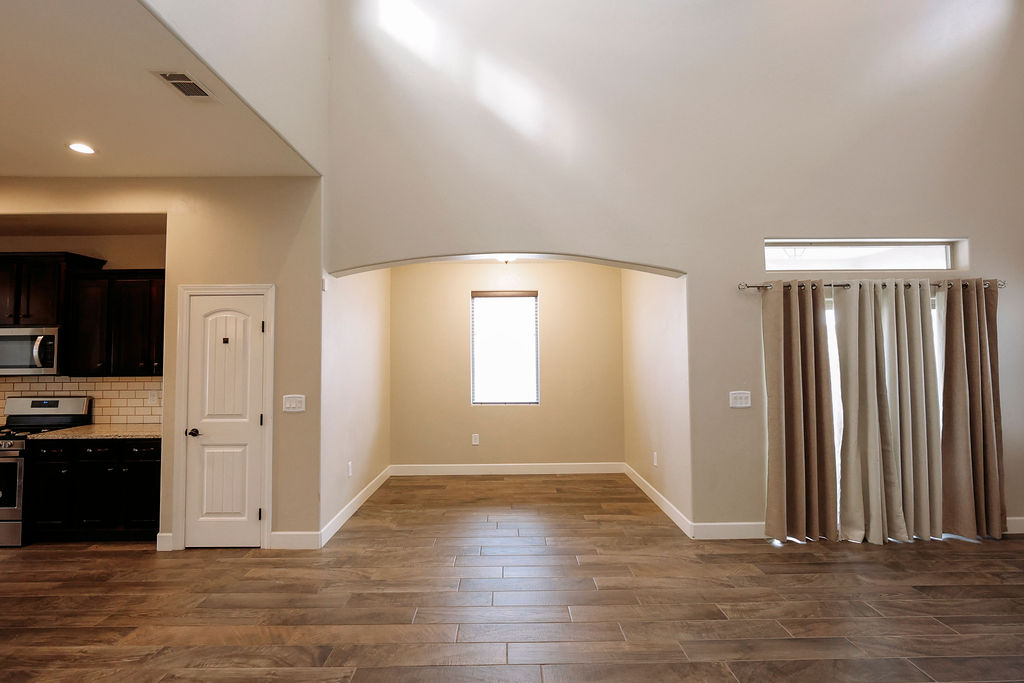 Carlsbad, New Mexico, 88220, United States, 4 Bedrooms Bedrooms, ,3 BathroomsBathrooms,Residential,For Sale,1975049