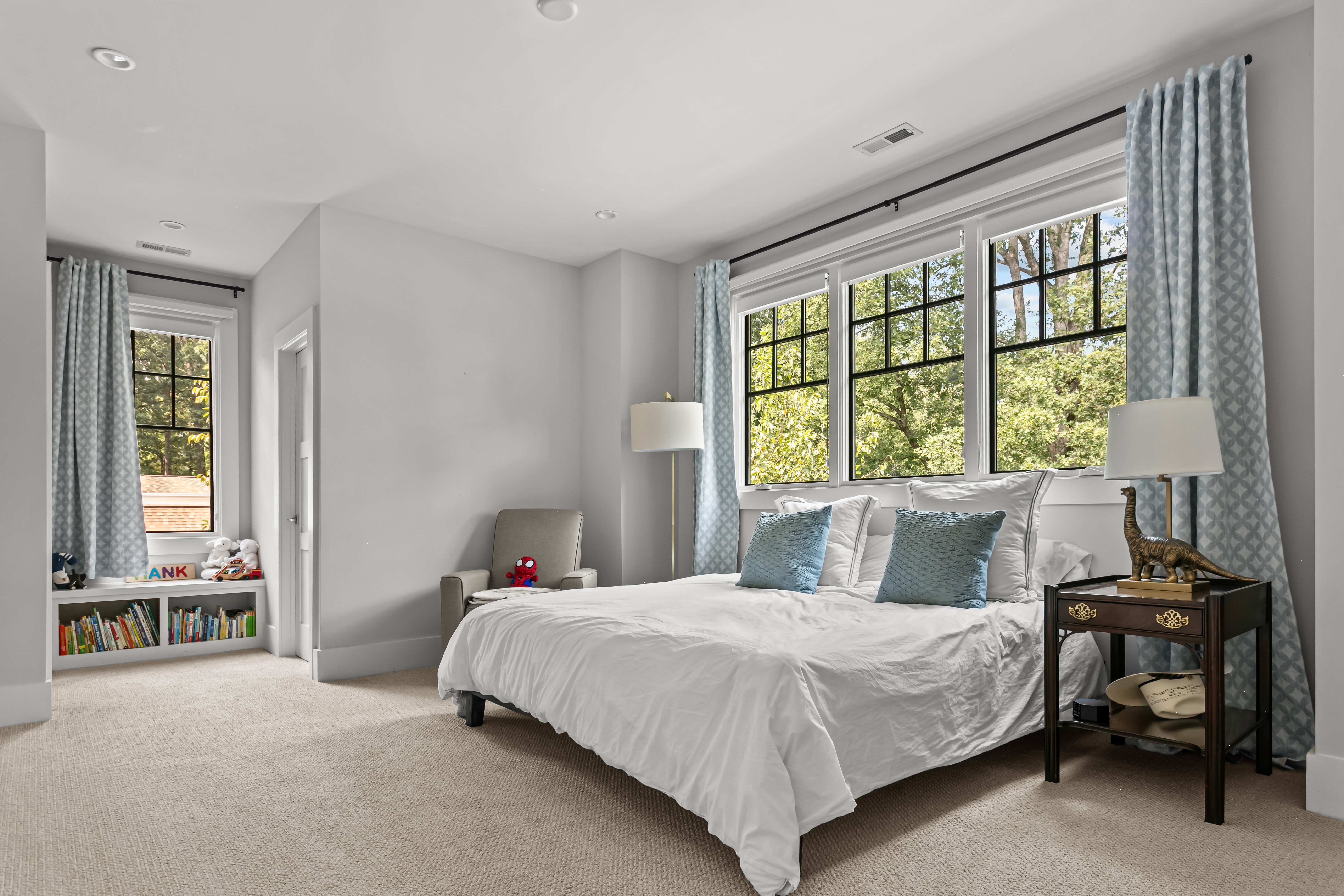  906 Lake Boone Trail, Raleigh, NC 27607 - 物件實景