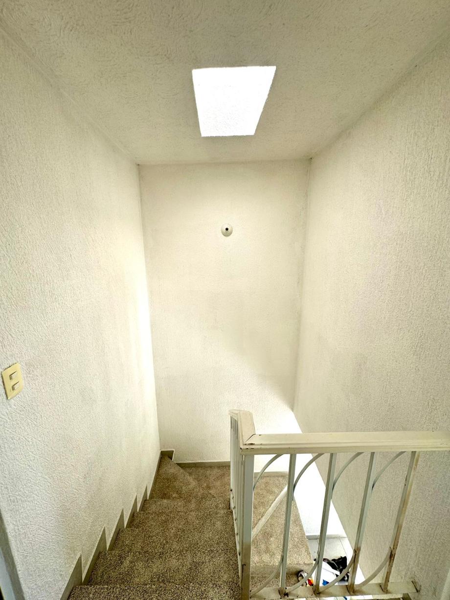 HACIENDA DEL VERGEL, Toluca, Estado de méxico, 50210, Mexico, 3 Bedrooms Bedrooms, ,1 BathroomBathrooms,Residential,For Sale,HACIENDA DEL VERGEL,1672294