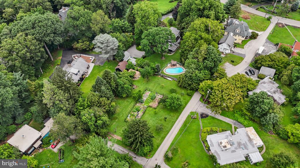 Lansdowne, Pennsylvania, 19050, United States, 5 Bedrooms Bedrooms, ,3 BathroomsBathrooms,Residential,For Sale,1926052