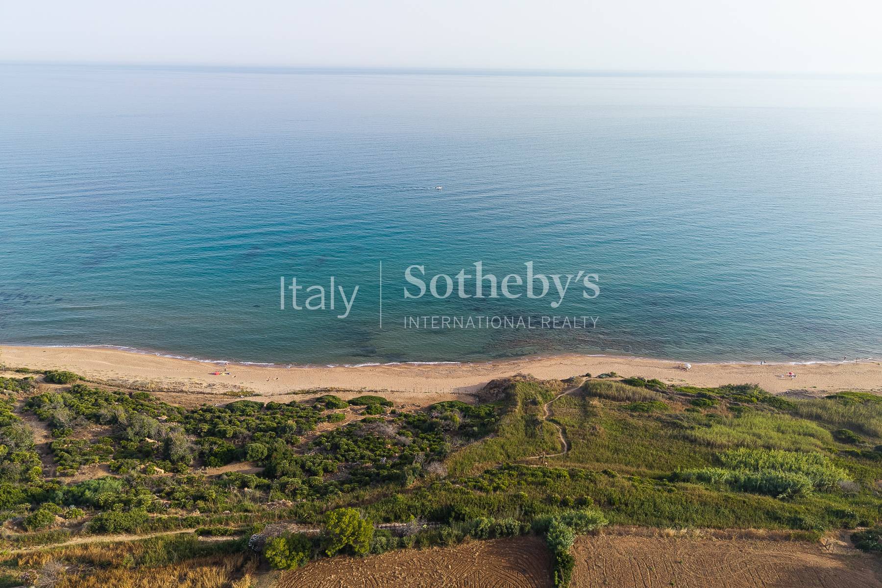  Stunning villa immersed in the countryside and overlooking the sea - 物件實景