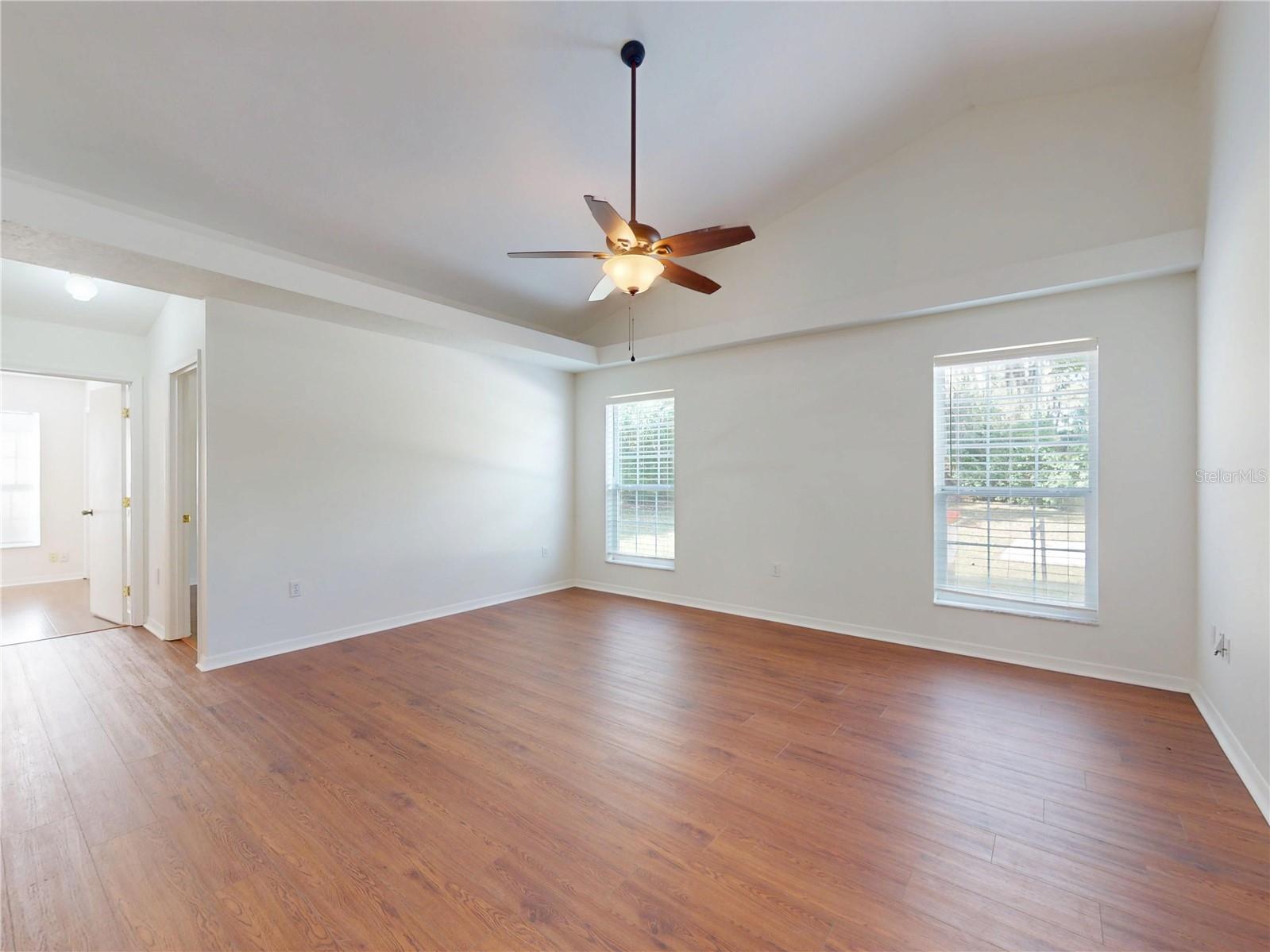 OCALA, Florida, 34482, United States, 4 Bedrooms Bedrooms, ,2 BathroomsBathrooms,Residential,For Sale,1991110