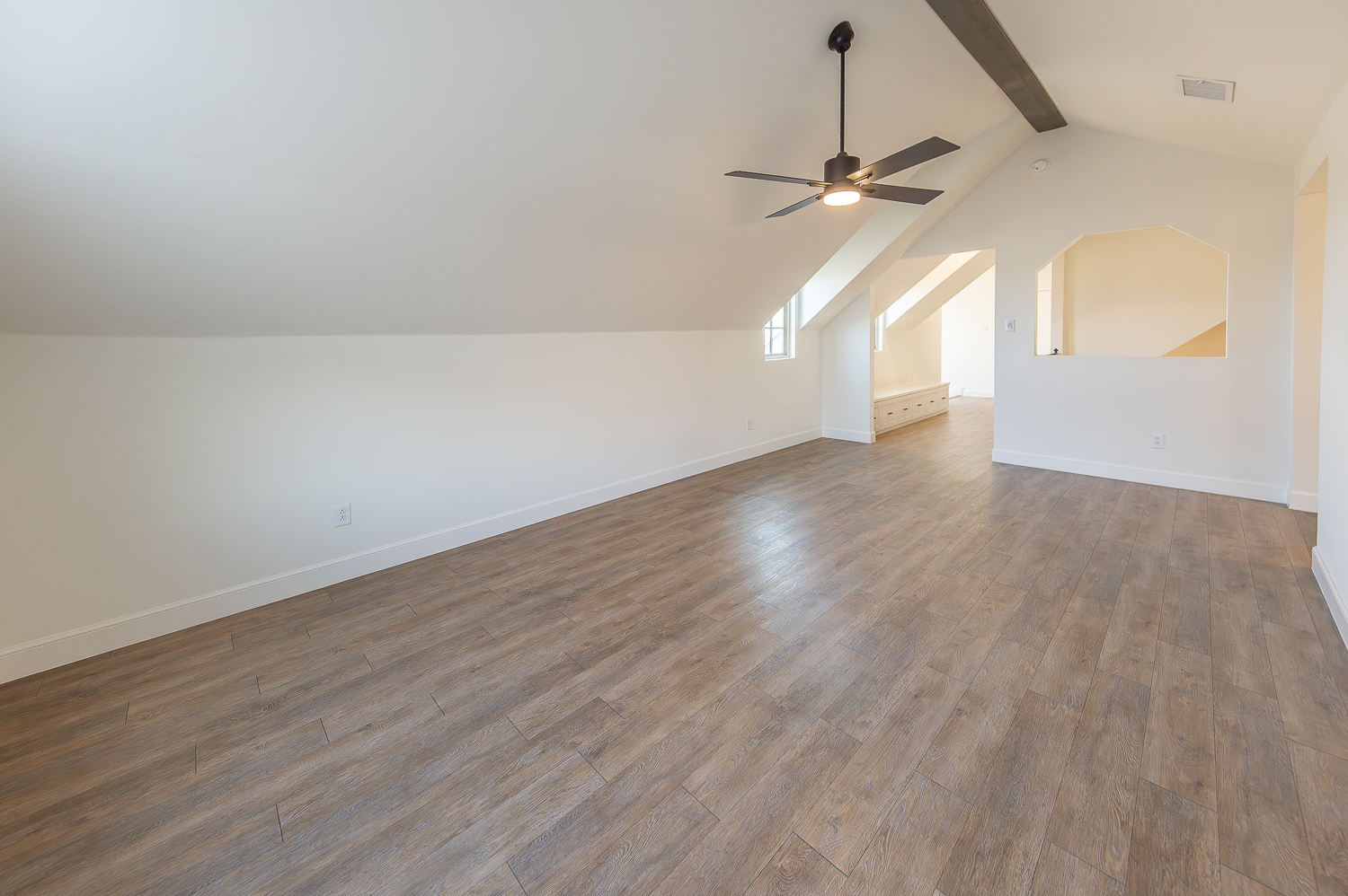Lubbock, Texas, 79424, United States, 4 Bedrooms Bedrooms, ,4 BathroomsBathrooms,Residential,For Sale,1761130