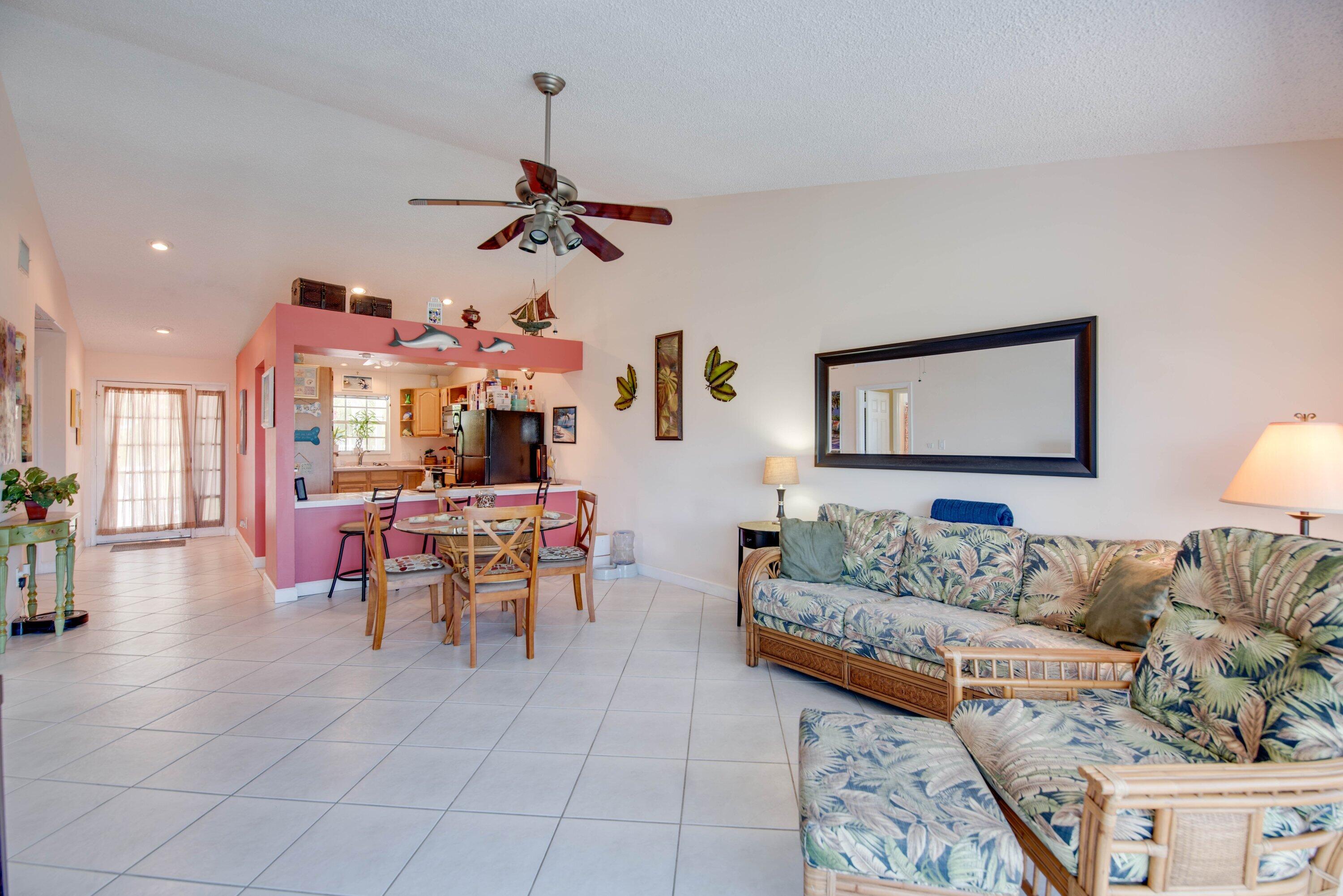 MARATHON, Florida, 33050, United States, 2 Bedrooms Bedrooms, ,2 BathroomsBathrooms,Residential,For Sale,1885329