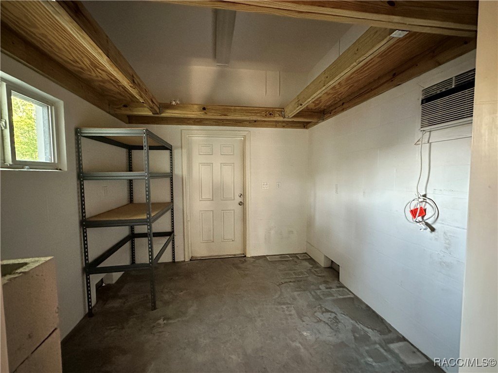 Crystal River, Florida, 34429, United States, 4 Bedrooms Bedrooms, ,3 BathroomsBathrooms,Residential,For Sale,1996734