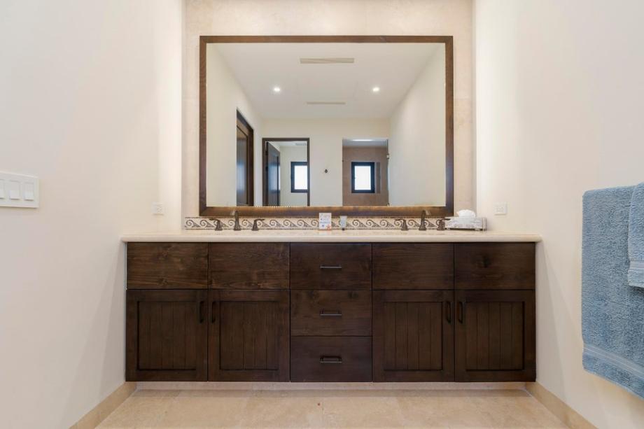 Via de Niza, Los Cabos, Baja California Sur, 23456, Mexico, 4 Bedrooms Bedrooms, ,4 BathroomsBathrooms,Residential,For Sale,Via de Niza,1640124