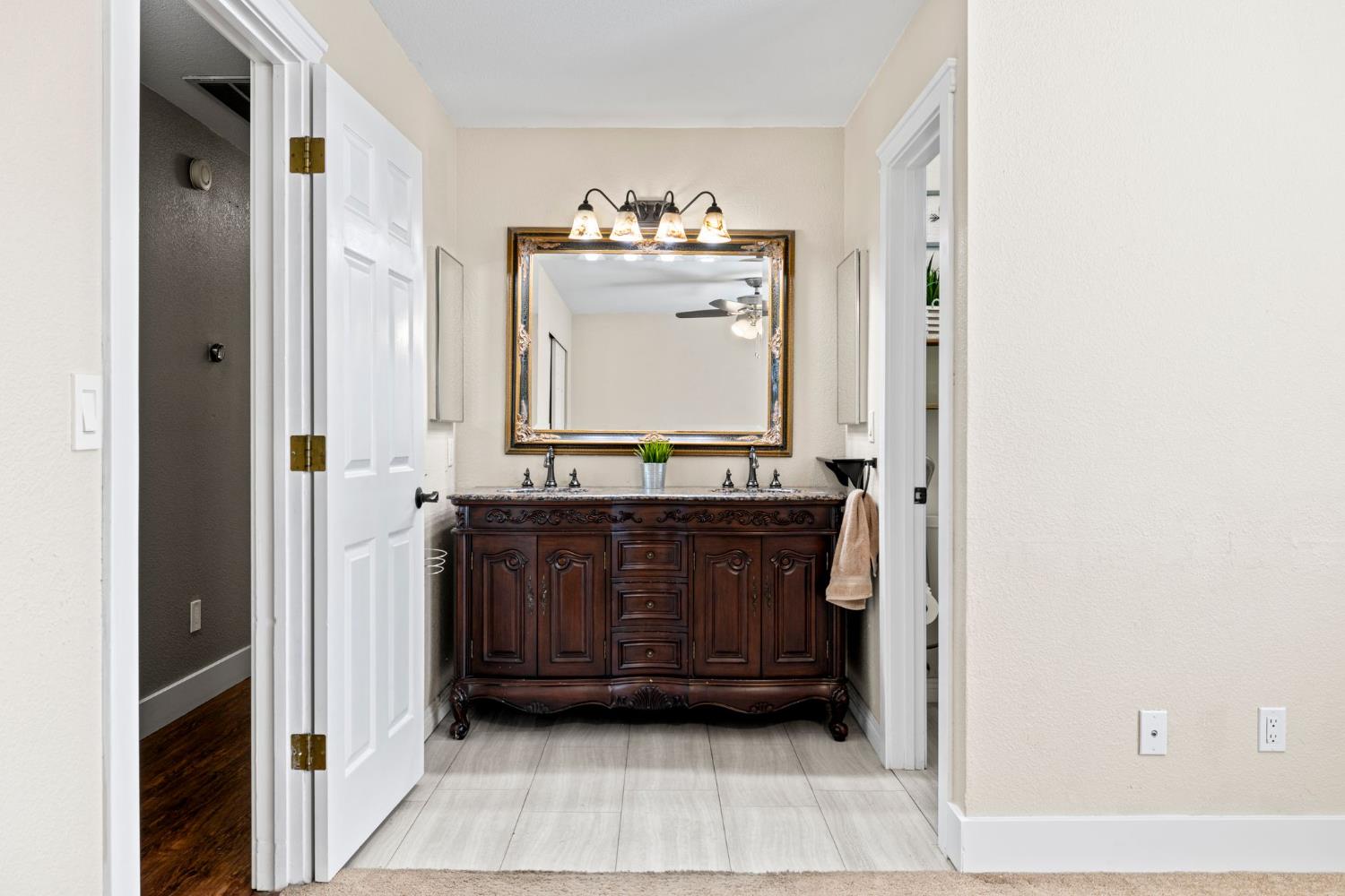 Auburn, California, 95603, United States, 3 Bedrooms Bedrooms, ,2 BathroomsBathrooms,Residential,For Sale,1956698