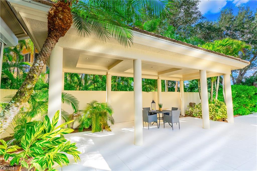 Naples, Florida, 34119, United States, 4 Bedrooms Bedrooms, ,5 BathroomsBathrooms,Residential,For Sale,1989297