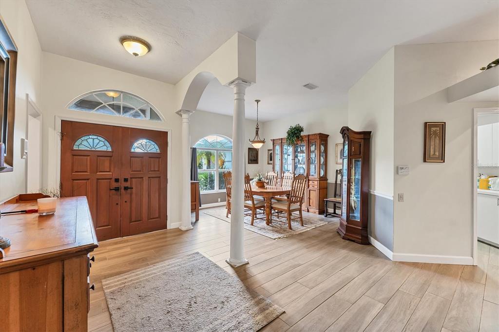 Sarasota, Florida, 34233, United States, 4 Bedrooms Bedrooms, ,4 BathroomsBathrooms,Residential,For Sale,1891764