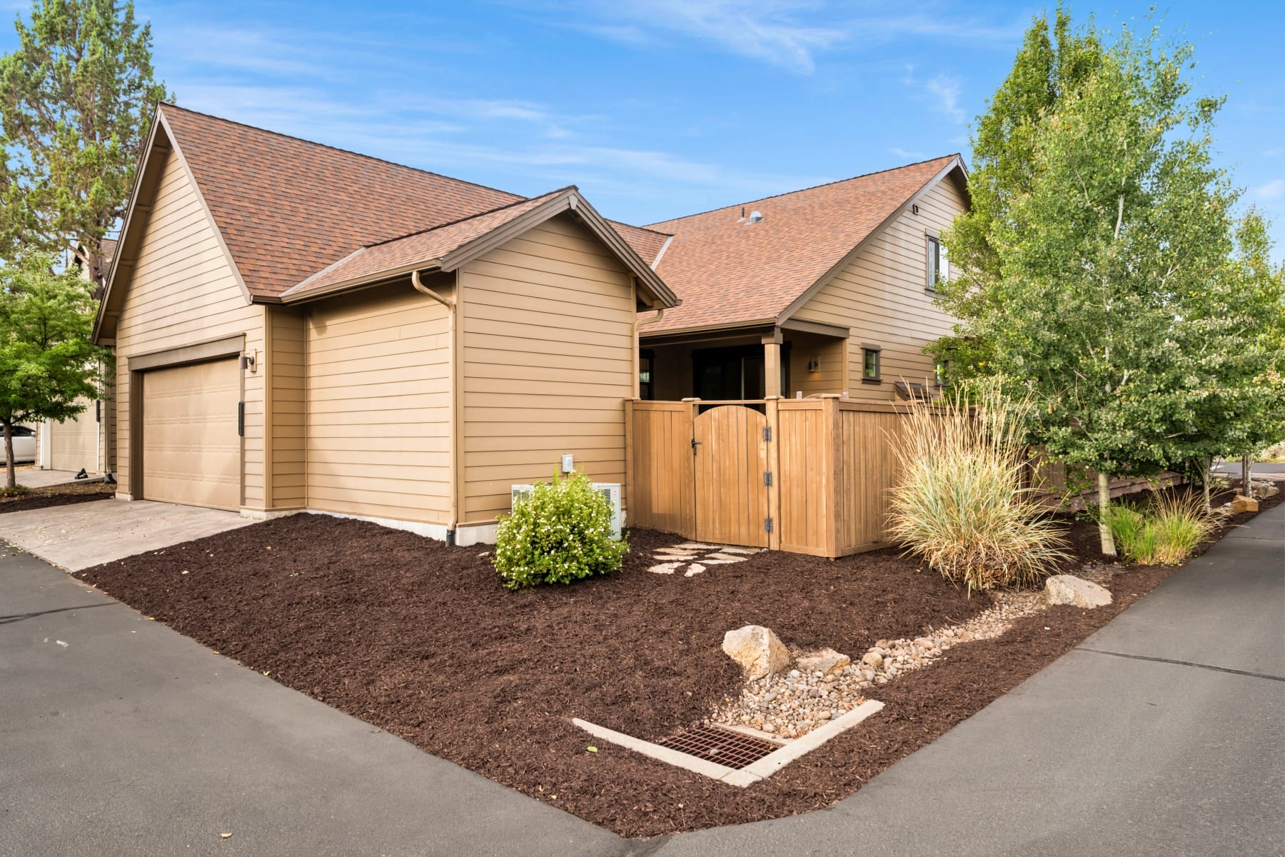  61146 SE Sydney Harbor Drive Bend, OR 97702 - 物件實景