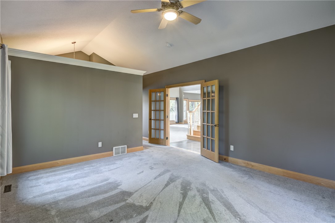 Eau Claire, Wisconsin, 54701, United States, 5 Bedrooms Bedrooms, ,4 BathroomsBathrooms,Residential,For Sale,1976179