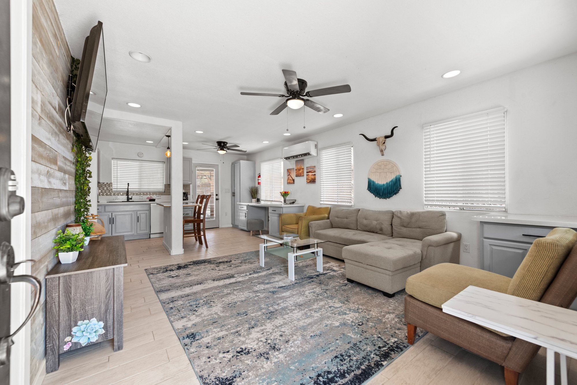  Turnkey Furnished 29 Palms Home With RV Parking - 物件實景