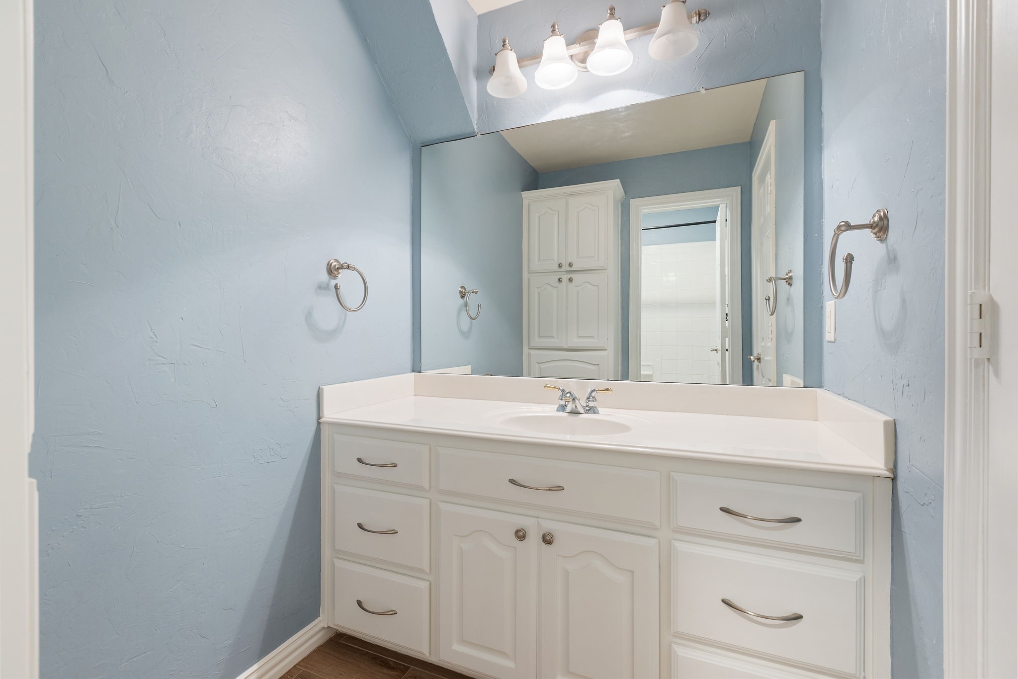 McKinney, Texas, 75072, United States, 4 Bedrooms Bedrooms, ,4 BathroomsBathrooms,Residential,For Sale,1933487
