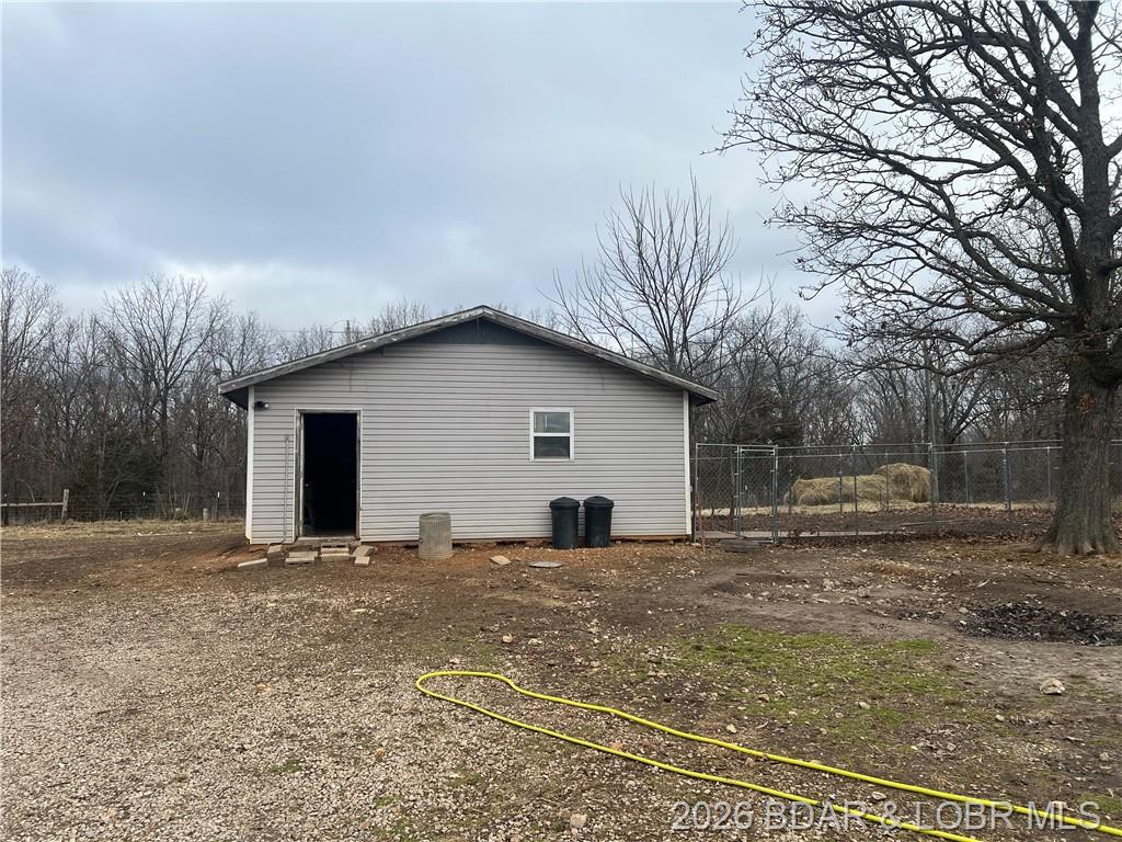 Stover, Missouri, 65078, United States, 3 Bedrooms Bedrooms, ,2 BathroomsBathrooms,Residential,For Sale,2009254