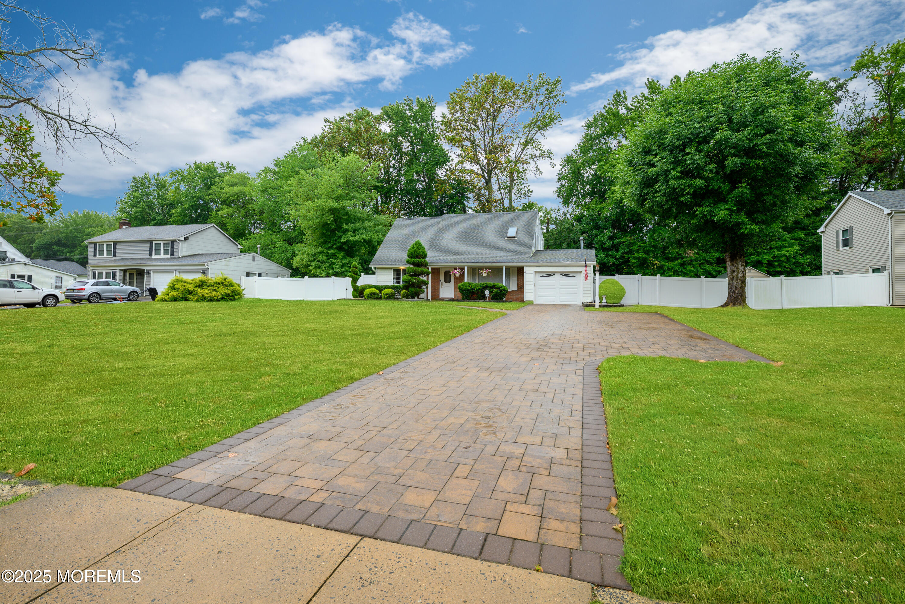 Manalapan, New Jersey, 07726, United States, 4 Bedrooms Bedrooms, ,3 BathroomsBathrooms,Residential,For Sale,1938974