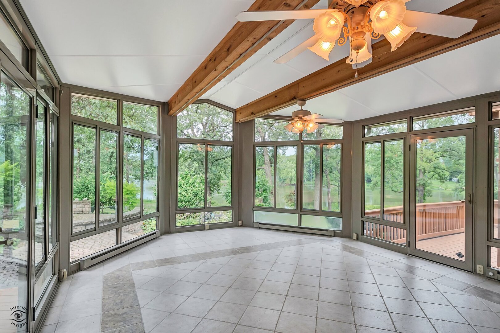 St. Anne, Illinois, 60964, United States, 4 Bedrooms Bedrooms, ,4 BathroomsBathrooms,Residential,For Sale,1901313