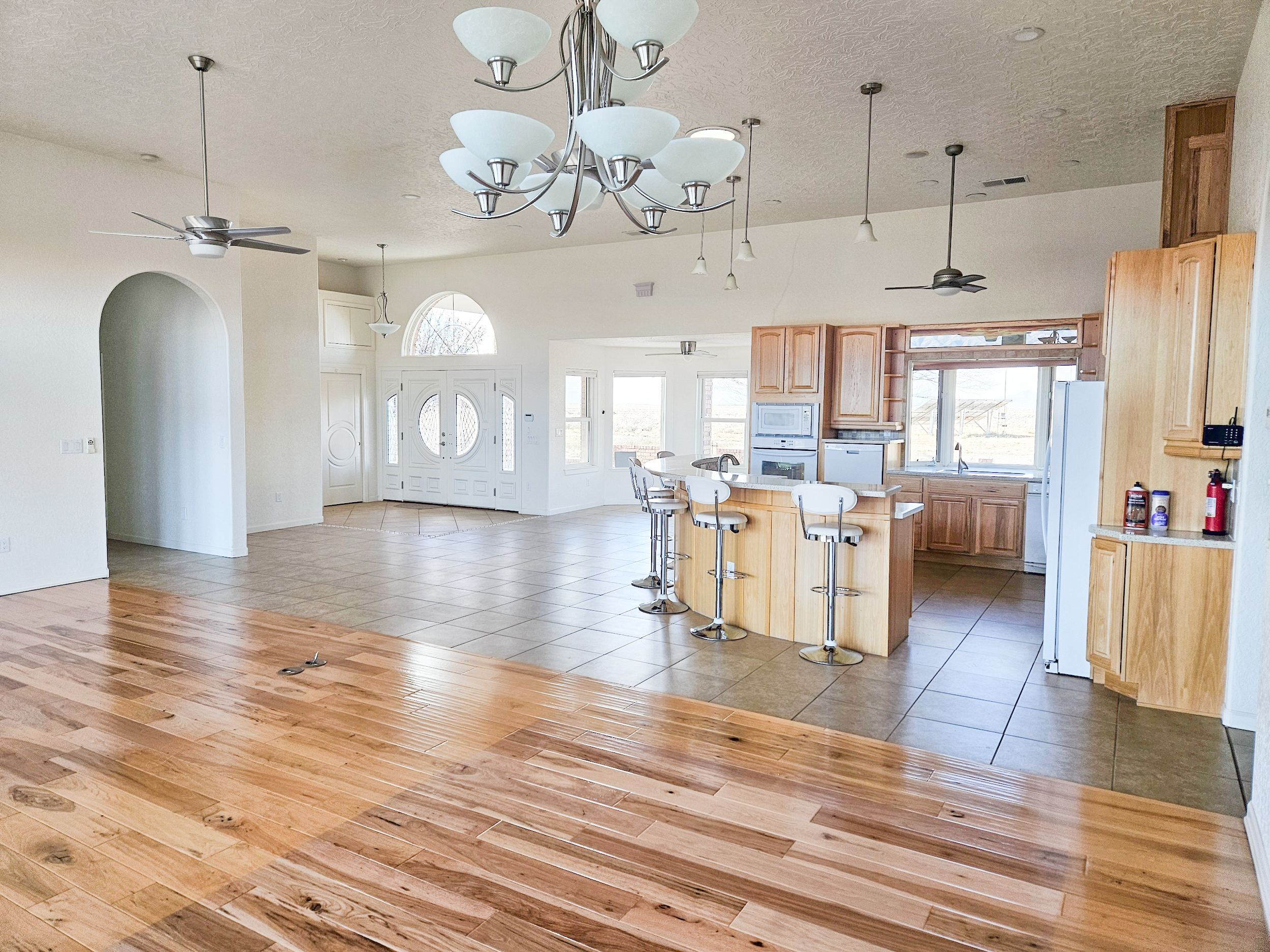 Belen, New Mexico, 87002, United States, 3 Bedrooms Bedrooms, ,3 BathroomsBathrooms,Residential,For Sale,1973805