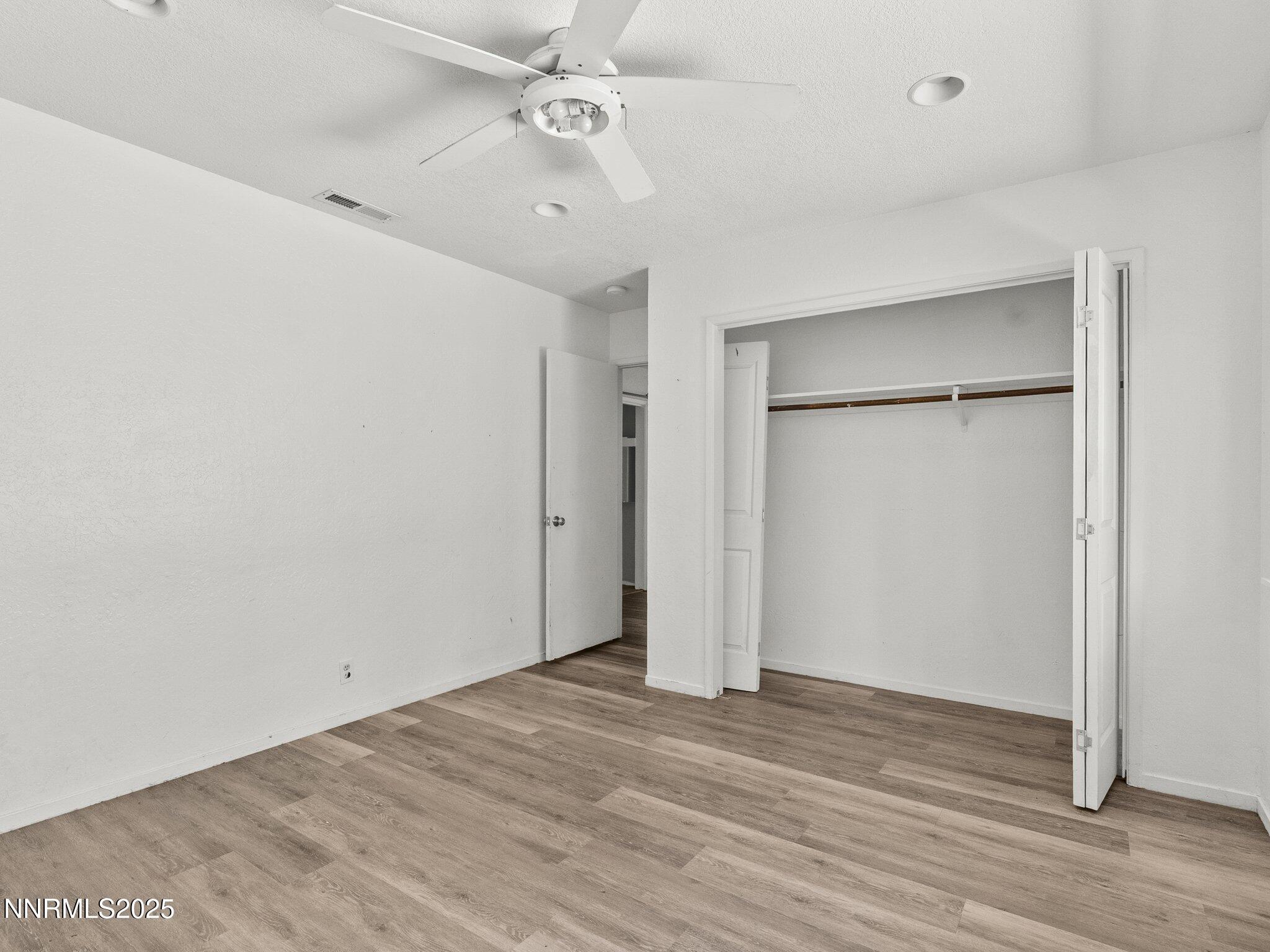 South Lake Tahoe, California, 96150, United States, 3 Bedrooms Bedrooms, ,2 BathroomsBathrooms,Residential,For Sale,1735880