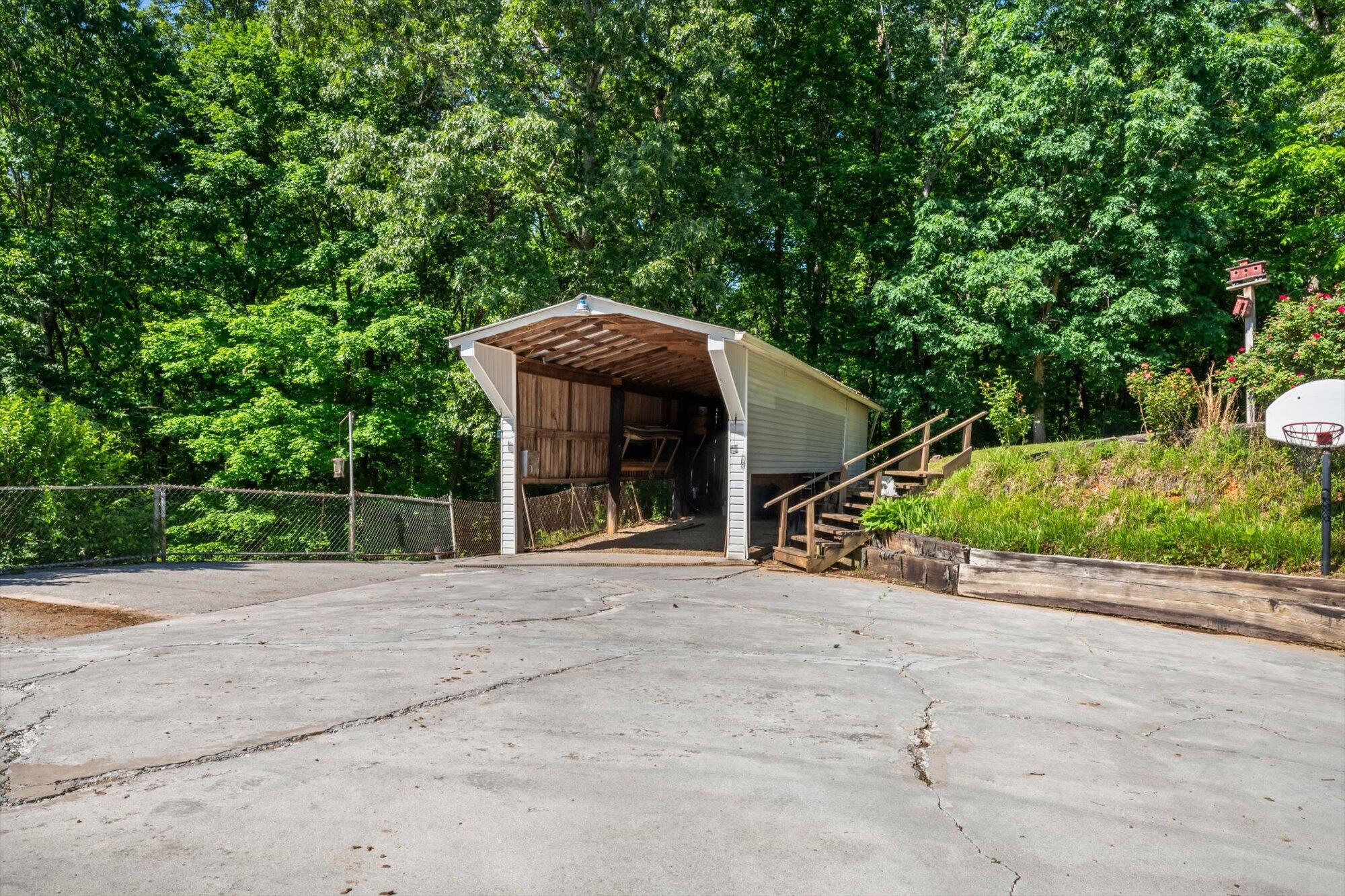 Athens, Tennessee, 37303, United States, 4 Bedrooms Bedrooms, ,3 BathroomsBathrooms,Residential,For Sale,1983022