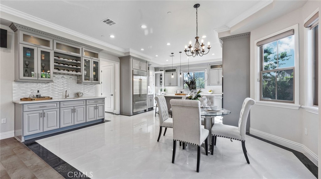 Temple City, California, 91780, United States, 5 Bedrooms Bedrooms, ,6 BathroomsBathrooms,Residential,For Sale,1989689