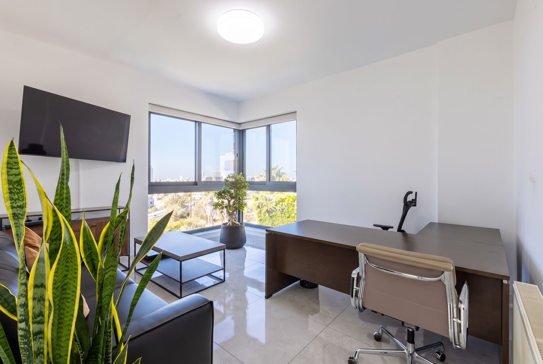  Sea View Four Bedroom Villa in Germasogeia, Limassol - 物件實景