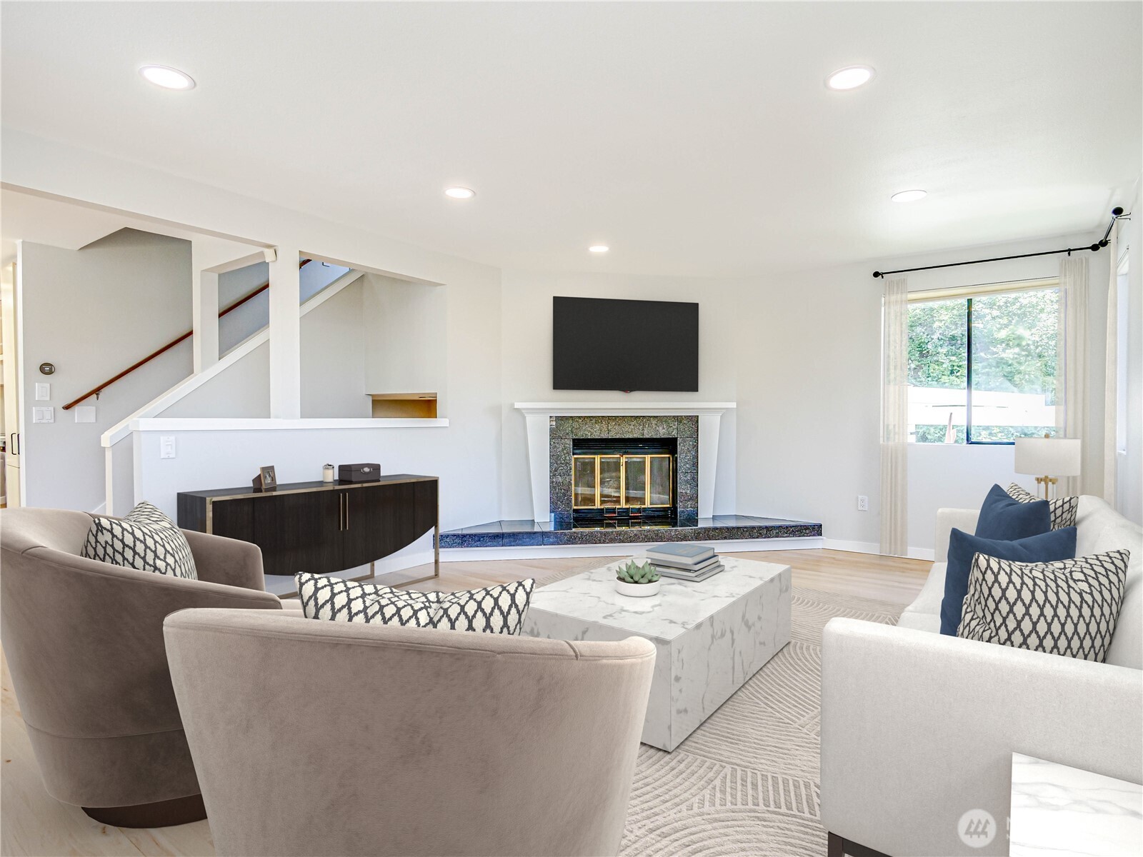 Seattle, Washington, 98116, United States, 3 Bedrooms Bedrooms, ,2 BathroomsBathrooms,Residential,For Sale,1977530