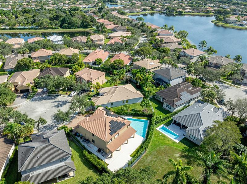 Weston, Florida, 33332, United States, 5 Bedrooms Bedrooms, ,4 BathroomsBathrooms,Residential,For Sale,2003132