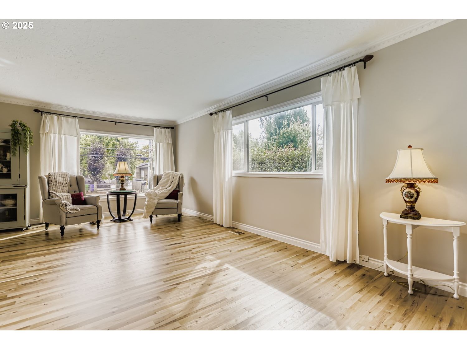 Milwaukie, Oregon, 97267, United States, 4 Bedrooms Bedrooms, ,2 BathroomsBathrooms,Residential,For Sale,2000093