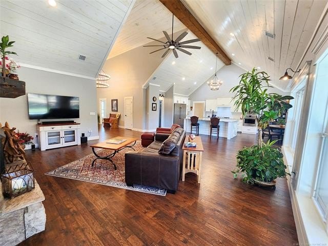 Tahlequah, Oklahoma, 74464, United States, 4 Bedrooms Bedrooms, ,4 BathroomsBathrooms,Residential,For Sale,1984008