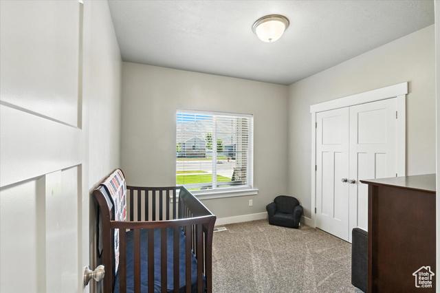 Hyrum, Utah, 84319, United States, 5 Bedrooms Bedrooms, ,3 BathroomsBathrooms,Residential,For Sale,1975409