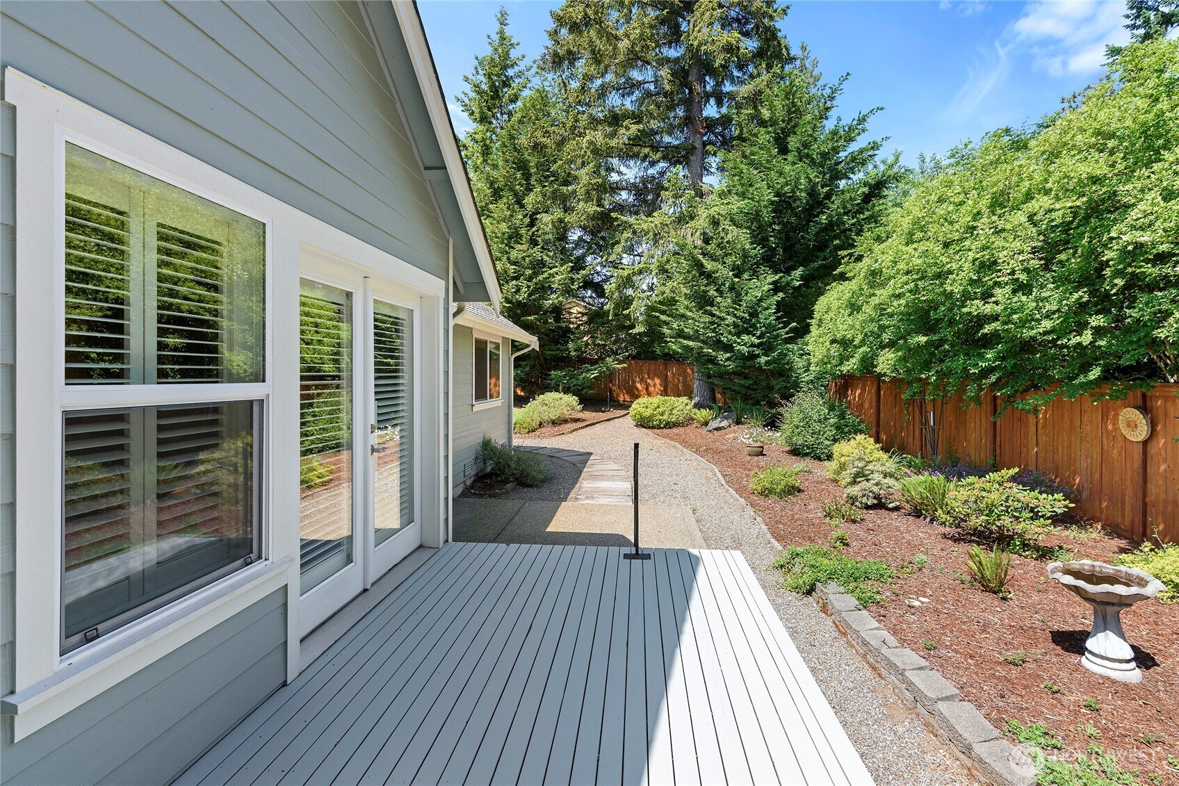 Bremerton, Washington, 98311, United States, 3 Bedrooms Bedrooms, ,1 BathroomBathrooms,Residential,For Sale,1848979