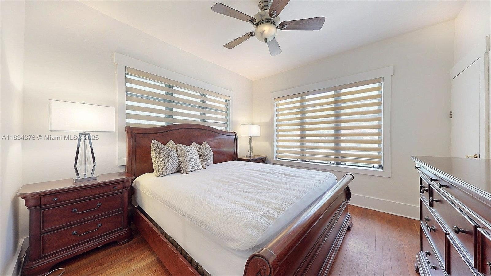 Coral Gables, Florida, 33134, United States, 2 Bedrooms Bedrooms, ,2 BathroomsBathrooms,Residential,For Sale,1989880