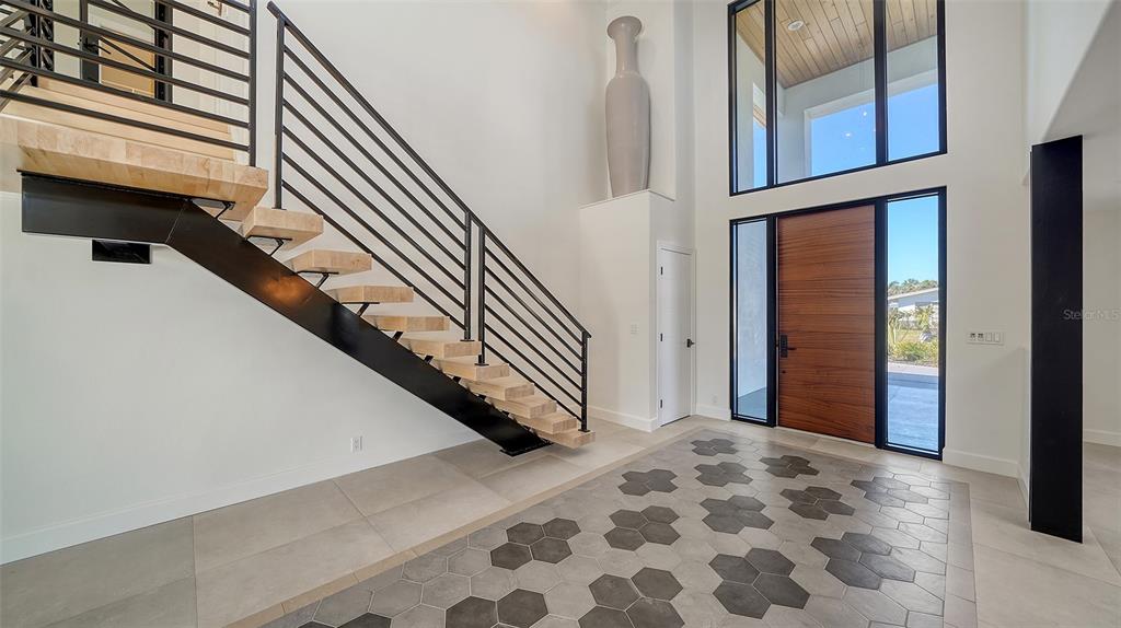 Longboat Key, Florida, 34228, United States, 4 Bedrooms Bedrooms, ,4 BathroomsBathrooms,Residential,For Sale,1751761