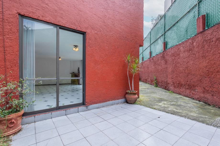 Álvaro Obregón, Ciudad de México, 01700, Mexico, 4 Bedrooms Bedrooms, ,3 BathroomsBathrooms,Residential,For Sale,1729158