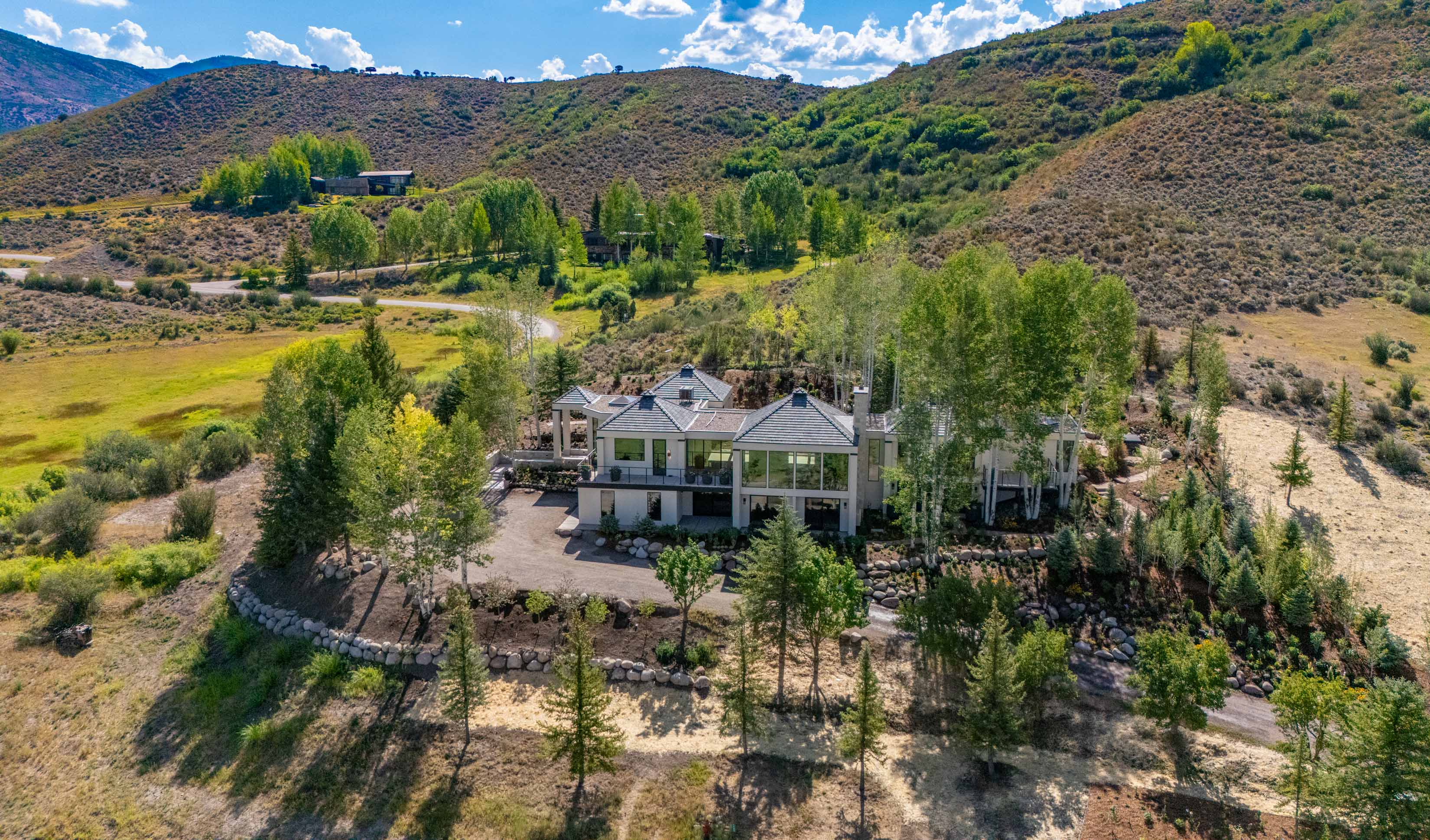  A Beautifully Reimagined Lazy O Ranch Estate with Unparalleled Mt. Sopris Views - 物件實景