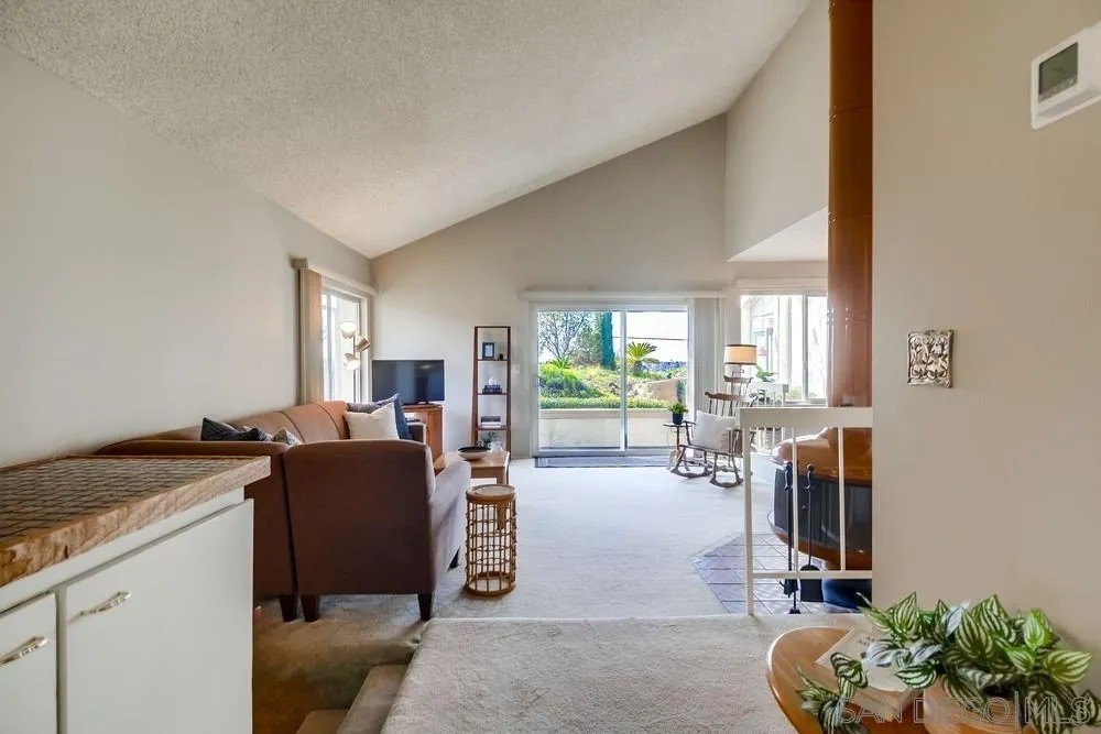 La Mesa, California, 91942, United States, 2 Bedrooms Bedrooms, ,1 BathroomBathrooms,Residential,For Sale,1973121