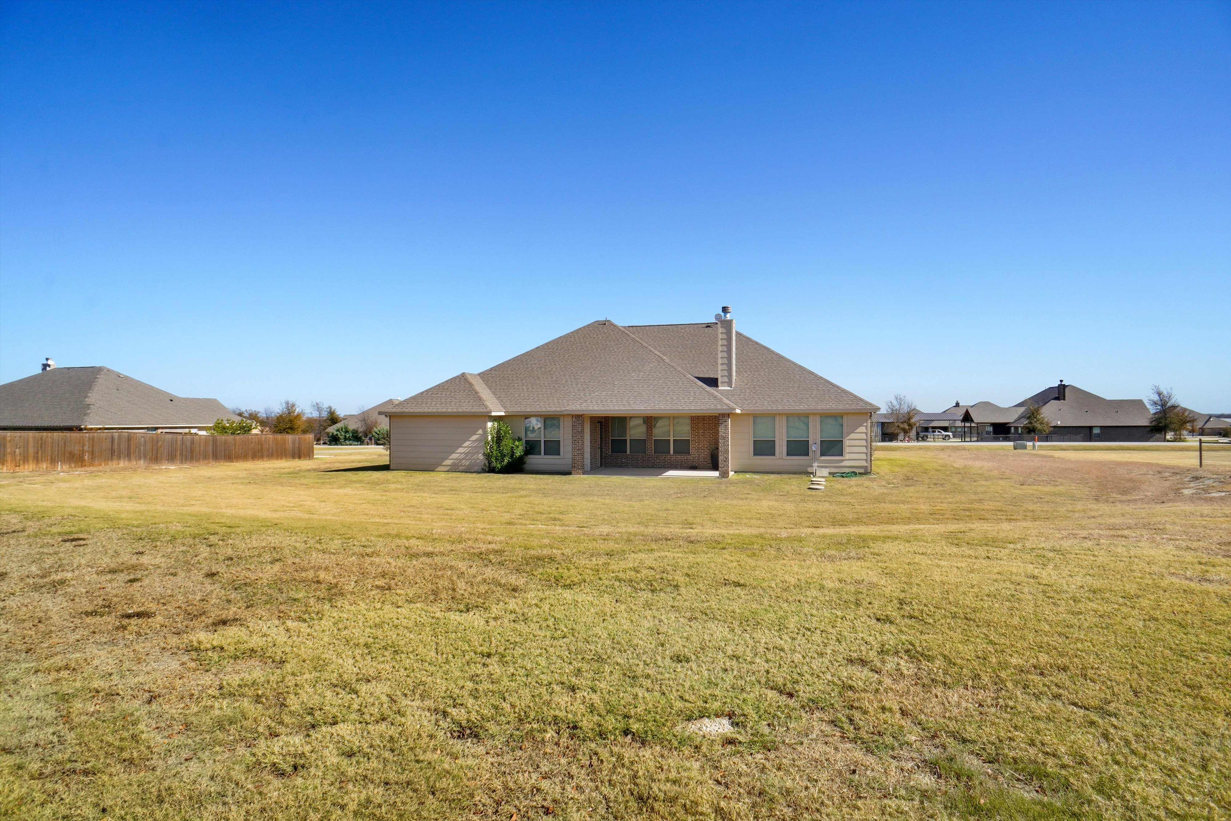 Decatur, Texas, 76234, United States, 3 Bedrooms Bedrooms, ,3 BathroomsBathrooms,Residential,For Sale,1992458